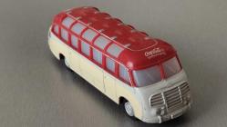 COCA COLA FİRMASI TARAFINDAN 1954 FİFA DÜNYA KUPASINA KATILAN ALMANYA MİLLİ TAKIMI İÇİN SINIRLI SAYIDA ÜRETİLMİŞTİR. Kässbohrer Setra S8. 1/87 ÖLÇEK KOLEKSİYON ÜRÜNÜ. KULLANILMIŞTIR.