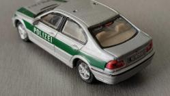HONGWELL  BMW3 SERİSİ ALMAN POLİS ARABASI  DÖKÜM 1/87 ÖLÇEK KOLEKSİYON ÜRÜNÜ. KULLANILMIŞTIR.RESİMDE GÖRÜLDÜĞÜ GİBİ.