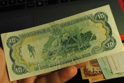 DOMİNİK CUMHURİYETİ 10 PESOS TEMİZ