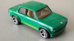 HOTWHEELS - 2011 YILI BMW 2002 SERİSİ SIFIR  HİÇ KULLANILMAMIŞ 1/64 ÖLÇEK  KOLEKSİYON ÜRÜNÜ
