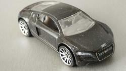 HOTWHEELS  - 2007 YILI AUDI R8  SIFIR  HİÇ KULLANILMAMIŞ 1/64 ÖLÇEK  KOLEKSİYON ÜRÜNÜ
