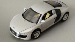 AUDİ R8 KAPILAR VE KAPUT AÇILABİLİYOR PİİLİ FARLAR YANIYOR.PİL OLMADIĞI İÇİN DENEMEDİ. ÇEK BIRAK . .DÖKÜM 1/43 ÖLÇEK KOLEKSİYON. KULLANILMAMIŞTIR . SIFIR GİBİ SADECE ÖN CAMDA ÇOK KÜÇÜK ÇİZİKLER VAR.RESİMDE GÖRÜLDÜĞÜ GİBİ