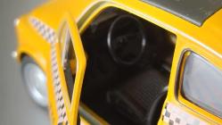 WELLY - FIAT NUOVA 500 NEWYORK TAXI KAPILAR AÇILIYOR ÇEK BIRAK   SIFIR  HİÇ KULLANILMAMIŞ 1/43 ÖLÇEK  KOLEKSİYON ÜRÜNÜ