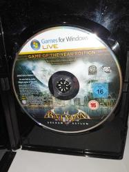 Pc Oyun Batman arkham asylum Game of the year edition.  yılın oyunu versiyonu. Orijinal, Kitapçık mevcut. Disk 10 üzerinden 8,5 koleksiyonluk