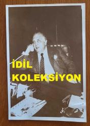 SANAYİCİ, İŞ ADAMI ve TÜSİAD ESKİ BAŞKANI ALİ KOÇMAN'IN ORİJİNAL AJANS-BASIN FOTOĞRAFI - 18 x 12 cm EBADINDA - ALİ KOÇMAN, TELEFON GÖRÜŞMESİ YAPARKEN ÇEKİLMİŞ BİR KARE