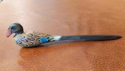 Avrupa, Vintage Tarzı Ördek Şeklinde Mektup Açacağı. Ahşap Üzeri Detaylı İşçiliğiyle El Boyamalı Zarif ve Eşsiz (Koleksiyonluk) Bir Üründür. Kullanılmış ve İyi Korunmuş Durumdadır. Renkleri İlk Günkü Gibidir. 1970'ler.