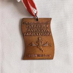 24. KITALARARASI AVRASYA MARATONU İSTANBUL 2002 - Hatıra Madalyası