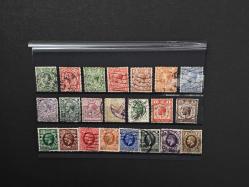 22 çeşit İngiltere Pulu (1911-1936)