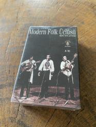 MODERN FOLK ÜÇLÜSÜ - BİZİM TEPE KONSERİ - 2 X KASET (ÇİFT KASET / JELATİNİNDE)