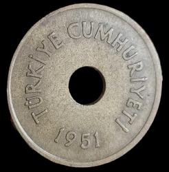 1951 Delikli 2'5 Kuruş Nadir yıl