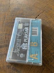 KIRAÇ - BİR İSTANBUL MASALI / FİLM MÜZİKLERİ - KASET (JELATİNİNDE)