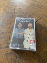 MOĞOLLAR - DÜM TEK - KASET (JELATİNİNDE)