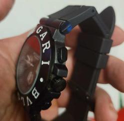 BVLGARİ SAAT. SIFIR. HİÇ KULLANILMADI. PİLLİ. ÇALIŞIYOR ŞU ANDA. SUPER CLONE. KALİTELİ.