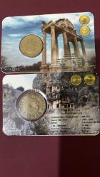 ÖZEL KİTİNDE 1988 100 LİRA VE 1989 500 LİRA İKİ ADET MADENİ PARA