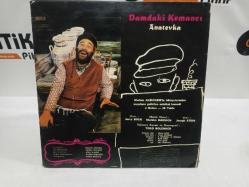 PLAK DAMDAKİ KEMANCI