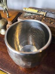 Avrupa Bakır ve Çelikten Nadir Model Bardak