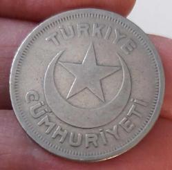 1935 10 KURUŞ ORİJİNAL MADENİ PARASI QQQ2RR1 EN NADİR TARİHLİSİ