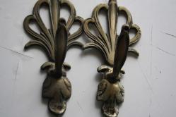 2  ADET  TAKIM   VİNTAGE PRİNÇ PERDE ASKILIK (İ12 KASA -- X3