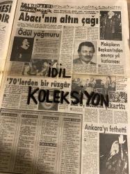 HAFTANIN SESİ GAZETESİ - DOĞUM GÜNÜ HEDİYESİ (TURKİSH - NEWSPAPER) -  7 ARALIK 1990 - SAYI : 49 - TAM TAKIM 12 SAYFADIR-Nil Burak-Şamil Tokgöz-Lokman Kondakçı-Arzu Tok-Cemre Yaz-Gülşen Ahıska-Fatma Girik-Hülya Koçyiğit-Rıdvan-Filiz Liman-Zeynep Everi-Kamil Öztürk-Kenan Çınar-Bahar Öztan-Harika Avcı-Hülya Avşar-Meltem Doğanay-Nazlı Deniz Kuruoğlu-Selçuk Aslan-Esra Sümer-Şemsi İnkaya-Tuğçe Gizem-Tunca Arman-Ayten Gökçer-Safa Önal-Tarık Akan-Türkan Şoray-Yıldız Arhan-Ümit Besen-Hakan Ural-Sibel Can-Buket Aşer-Aydemir Akbaş-Muazzez Abacı-Yaşar Kekeva-Roberta Flack-Mazhar Alanson-Fuat Güner-Özkan Uğur-Gani Müjde-Reyman Eray-Nilhan Aras-Genco Erkal-Aydın Tolan-Enis Fosforoğlu-Şerif Erol-Haluk Bilginer-Meral Oğuz-Zuhal Olcay-Kenan Kalav-Müserref Akay-Cengiz Kurtuloğlu-Nuri Alço-Ferdi Tayfur-İdris Akbay-Necla Nazır-Haluk Kurdoğlu-Semra Kurdoğlu-Nil Burak-Şamil Tokgöz-Lokman Kondakçı-Arzu Tok