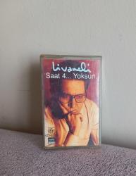 ZÜLFÜ LİVANELİ SAAT 4 YOKSUN KASET KONDİSYON YÜKSEK KOLEKSİYONLUK NADİR
