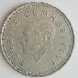 TÜRKİYE  1992   2500  LİRA