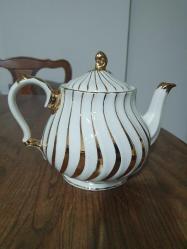 Muzelik Kondisyonda Sadler England 2737- Gold Swirl Antika demlik