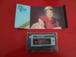 ZEKİ MÜREN GÖZLERİN DOĞUYOR GECELERİME DÖNEM KASET