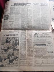Akşam Gazetesi - Turkish Newspaper - 26 temmuz 1968 - Asker bir ara polisle çatıştı gösteri savaş halini aldı - görevli albay Cağaloğlu meydanında toplum polis müdürü Yaşar Okçuoğlu ile tartışıyorlar fotoğraf - üniversiteli gençler TMTF'nin önünde toplum polisini önüne katarak kovalamış Fotoğrafı - İstanbul kız lisesi önünde toplanan üniversiteliler toplum polisini taş yağmuruna tutmuşlar fotoğraf - Faruk Sükan'ın odasına Bursa nutkundan pasajlar ihtiva eden pankart bırakıldı Fotoğrafı - cenazesi Taşkent'e götürülen Vedat Demircioğlu gömüldü - yürüyüşçü gençlerin altı aya kadar hapsi isteniyor - karaoğlan'ın maceraları yazan ve çizen Suat Yalaz - Taş yazan Çetin Altan - Ferdi Tayfur için Orhan Boran radyoda hocamdı derdi yazan Cahit Irgat - Ajda Pekkan Ve Leyla Sayar fotoğraf - beyaz perdeye yeni Ayşecik bulundu Funda Gürçen fotoğraf - Atlı karınca filmi Belgin Doruk İzzet Günay fotoğraf - bu hafta çok sevilen 5 şarkı - Fenerbahçe bu yıl ne yapabilir - Zafer Beşiktaş'ın olacaktır