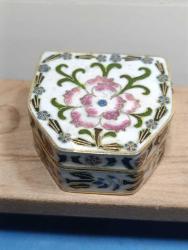 K202---KELEBEK CLOİSONE KUTU