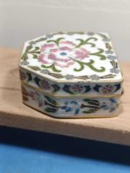 K202---KELEBEK CLOİSONE KUTU