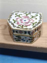 K202---KELEBEK CLOİSONE KUTU