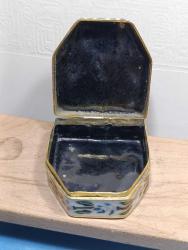 K202---KELEBEK CLOİSONE KUTU