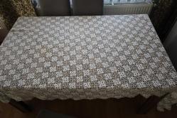 BÜYÜK DANTEL MASA ÖRTÜSÜ - 130 X 210 -