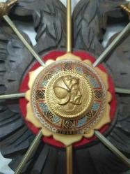 Orjinal Toledo Ispanya- Eksiksiz Antika duvar Plaketi (Çift basli kartal & minyatur kiliclar