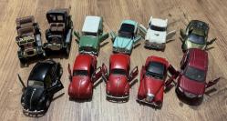 OYUNCAK DEKORLUK KLASİK ARABALAR 11 ADET 3 TANESİ PİLLİ