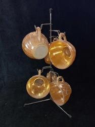 6 li Kupa Seti standı. metal . üzerindeki kupalar dahil degil