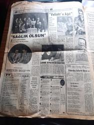 Son Havadis Gazetesi - Turkish Newspaper - 14 Nisan 1978 - CHP'nin vergileri milleti şaşkına çevirdi - yoksulluğa hazır olun - Bülent Ecevit kalp huzuru ile Yugoslavya'ya gitti - Bülent Ecevit'e ters düşen Coşkun Kırca merkeze çekiliyor - Bülent Ecevit'ten soruldu 1 Mayıs'ta kan dökülmesine göz yumacak mısınız - Süleyman Demirel Isparta'da - Talat Paşa'ya dair anılar yazan Hilmi Yücebaş - sanatçı olmak programında Eşref Kolçak ile Levent Kırca sohbet esnasında Fotoğrafı - dünyanın en eski falı Tarot - Ahmet Suat Özyazıcı'nın görüşü edirne'ye geçemeyeceğiz ama ligi de kupayı da Trabzonspor olacak - liverpool'a şimdiden Avrupa şampiyon kulüpler şampiyonu gözüyle bakılıyor - Cruyff PSV önünde kendi prestijini kurtardı ama barcelona'yı kurtaramadı - şampiyon Ankara TED lisesi - Kırıkkalespor antrenörü Suat Mamat Kırıkkale her güçlü yenerek şampiyon olacaktır dedi - Boks konseyi'nin şampiyonu Ken Norton ünvanını ilk kez Larry Holmes önünde koruyacak - Dün kampa giren Beşiktaş Yarın Mersin'e