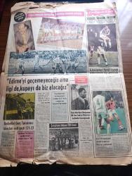 Son Havadis Gazetesi - Turkish Newspaper - 14 Nisan 1978 - CHP'nin vergileri milleti şaşkına çevirdi - yoksulluğa hazır olun - Bülent Ecevit kalp huzuru ile Yugoslavya'ya gitti - Bülent Ecevit'e ters düşen Coşkun Kırca merkeze çekiliyor - Bülent Ecevit'ten soruldu 1 Mayıs'ta kan dökülmesine göz yumacak mısınız - Süleyman Demirel Isparta'da - Talat Paşa'ya dair anılar yazan Hilmi Yücebaş - sanatçı olmak programında Eşref Kolçak ile Levent Kırca sohbet esnasında Fotoğrafı - dünyanın en eski falı Tarot - Ahmet Suat Özyazıcı'nın görüşü edirne'ye geçemeyeceğiz ama ligi de kupayı da Trabzonspor olacak - liverpool'a şimdiden Avrupa şampiyon kulüpler şampiyonu gözüyle bakılıyor - Cruyff PSV önünde kendi prestijini kurtardı ama barcelona'yı kurtaramadı - şampiyon Ankara TED lisesi - Kırıkkalespor antrenörü Suat Mamat Kırıkkale her güçlü yenerek şampiyon olacaktır dedi - Boks konseyi'nin şampiyonu Ken Norton ünvanını ilk kez Larry Holmes önünde koruyacak - Dün kampa giren Beşiktaş Yarın Mersin'e