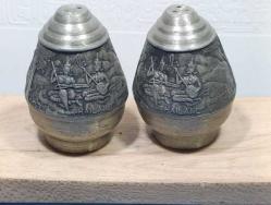 K118----TAYLAND HATIRASI ZİN METAL TUZLUK BİBERLİK