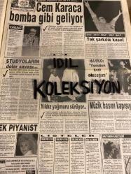 HAFTANIN SESİ GAZETESİ - DOĞUM GÜNÜ HEDİYESİ (TURKİSH - NEWSPAPER) - 5 HAZİRAN 1992 - SAYI : 23 - TAM TAKIM 12 SAYFADIR -Fatma Girik-Memduh Ün-Yazgülü Aldoğan-Suna Yıldızoğlu-Sibel Gökçe-Regine Bac-Petra von Hellens-Raffaella Esposito-Spanelis Cosmina-Funda Barın-Sami Aksu-Meltem-Sibel Girayalp-Hüseyin Emre-Hazal-İrfan Alyanak-Mehmet Budak-Süleyman Demirel-Rüştü Saraçoğlu-Tansu Çiller-Mesut Yılmaz-Erdal İnönü-Deniz Baykal-Tanju Acar-Müjde Ar-Ajda Pekkan-Nükhet Duru-Leyla Alaton-Thomas Calabrese-Morgan Fairchild-Engelbert Humperdinck-Kevin Douglas-Jim Sheridan-Daniel Day Lewis-Christy Brown-Atıf Yılmaz-Tarık Akan-Kemal Sönmez-Zeyyat Selimoğlu-Nina Ricci-Jean Louis Scherrer-Kadir İnanır-Tülay Bilginer-Deniz Som-Marcel Marceau-Erdinç Dinçer-Vecihi Ofluoğlu-Taner Barlas-Filiz Akın-Gönül Yazar-Cem Karaca-Fikret Türkyılmaz-Cahit Berkay-Uğur Dikmen-Hayko-Ayşel Gürel-Zeynep Talu-Ülkü Aker-Tracy Chapman-Joan Baez-Joni Mitchell-Reyman Nilhan Eray-Tolga Aşkıner-Pelin Körmükçü-Hazım Körmükçü-Aytaç