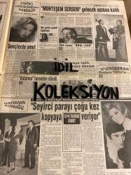 HAFTANIN SESİ GAZETESİ - DOĞUM GÜNÜ HEDİYESİ (TURKİSH - NEWSPAPER) - 5 HAZİRAN 1992 - SAYI : 23 - TAM TAKIM 12 SAYFADIR -Fatma Girik-Memduh Ün-Yazgülü Aldoğan-Suna Yıldızoğlu-Sibel Gökçe-Regine Bac-Petra von Hellens-Raffaella Esposito-Spanelis Cosmina-Funda Barın-Sami Aksu-Meltem-Sibel Girayalp-Hüseyin Emre-Hazal-İrfan Alyanak-Mehmet Budak-Süleyman Demirel-Rüştü Saraçoğlu-Tansu Çiller-Mesut Yılmaz-Erdal İnönü-Deniz Baykal-Tanju Acar-Müjde Ar-Ajda Pekkan-Nükhet Duru-Leyla Alaton-Thomas Calabrese-Morgan Fairchild-Engelbert Humperdinck-Kevin Douglas-Jim Sheridan-Daniel Day Lewis-Christy Brown-Atıf Yılmaz-Tarık Akan-Kemal Sönmez-Zeyyat Selimoğlu-Nina Ricci-Jean Louis Scherrer-Kadir İnanır-Tülay Bilginer-Deniz Som-Marcel Marceau-Erdinç Dinçer-Vecihi Ofluoğlu-Taner Barlas-Filiz Akın-Gönül Yazar-Cem Karaca-Fikret Türkyılmaz-Cahit Berkay-Uğur Dikmen-Hayko-Ayşel Gürel-Zeynep Talu-Ülkü Aker-Tracy Chapman-Joan Baez-Joni Mitchell-Reyman Nilhan Eray-Tolga Aşkıner-Pelin Körmükçü-Hazım Körmükçü-Aytaç
