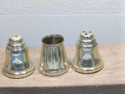 K204-----GÜMÜŞ KAPLAMA ESKİ TUZLUK BİBERLİK KÜRDANLIK