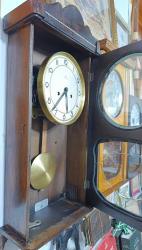 1960 YILLARI ALMAN JUNGHANS MARKA GONGLU KURMALI ANTİKA DUVAR SAATİ FAAL ÇALIŞIR DURUMDA