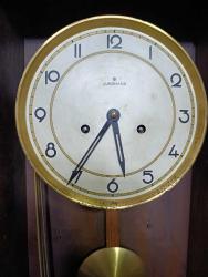 1960 YILLARI ALMAN JUNGHANS MARKA GONGLU KURMALI ANTİKA DUVAR SAATİ FAAL ÇALIŞIR DURUMDA