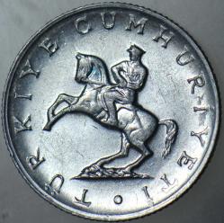 TÜRKİYE CUMHURİYETİ 5 LİRA 1983.