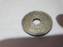 Mısır sultanların ait 5 milis delikli para