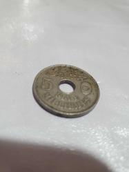 Mısır sultanların ait 5 milis delikli para