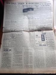 Yeni İstanbul Gazetesi - Turkish Newspaper - 1 Şubat 1955 - Türk İtalyan işbirliği yazan Mustafa Nermi Başmakale - Roma'da Türkiye İtalya görüşmeleri dün başladı - başvekilimiz Adnan Menderes ve hariciye vekilimiz Fuat Köprülü Dün Roma'da Piazza Venezia meçhul asker abidesine bir çelenk koymuşlar ve saygı duruşunda bulunmuşlardır fotoğraf - Formoza meselesi güvenlik konseyinde - vali Fahrettin Kerim Gökay'ın gazetecilerle yemekli bir hasbihali fotoğraf - Türk Yunan Ticaret anlaşması tasdik edildi - Dumlupınar davasında dünkü duruşma - vatanım için yazan Şükûfe Nihal Başar Yazı Dizisi - M. Kemal Öke Bugün toprağa veriliyor - Nuri Sait Paşa'nın evinde dün bir toplantı yapıldı - 65 milyon lira sermayeli tütün Bankası kuruluyor - ölümünün yıldönümü münasebetiyle Neyzen Tevfik yazan Münir Süleyman Çapanoğlu - ağlayan keman yazan Pakize Başaran - İstanbul belediyesi şehir tiyatrolarında beyaz güvercin ve geçti bor'un pazarı oyunu - Frank Sinatra ve Donna Reed yan yana fotoğraf - Nobel