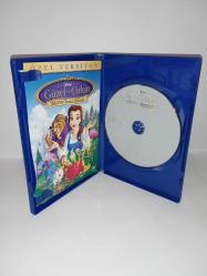 Dvd Disney Güzel ve çirkin Belle'nin sihirli dünyası özel versiyon. Orijinal. Türkçe dublaj. Disk tertemiz. Sorunsuz çalışıyor. koleksiyonluk