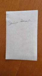 TÜRK SANAT MÜZİĞİ SANATÇISI SEVİM DERAN'IN ORİJİNAL 2'Lİ FOTOĞRAF SETİ - 18 x 12 cm EBADINDA  - SEVİM DERAN, SAHNEDE DİNLEYİCİLERİYLE BİRLİKTE DANS EDİP EĞLENİRKEN ÇEKİLMİŞ 2 FARKLI KARE